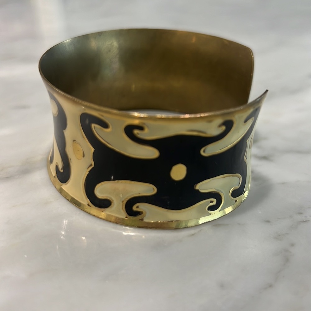 Statement Cuff Bracelet - Picture 3 of 7